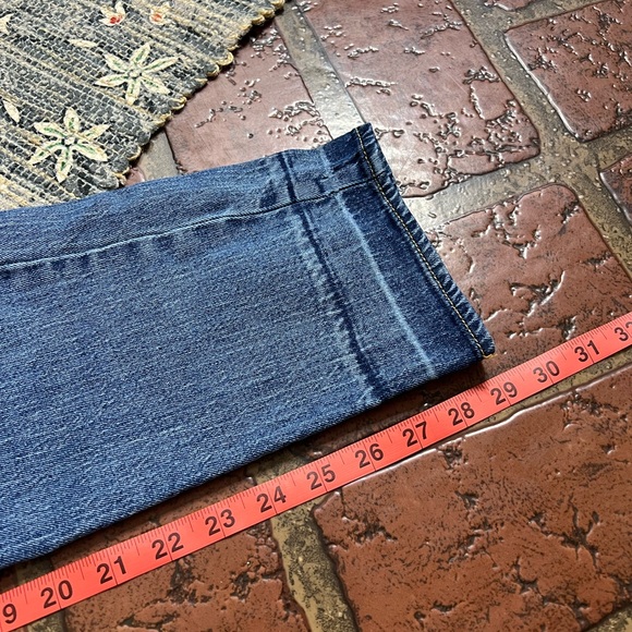 Universal Thread mid rise boyfriend denim jeans - Picture 10 of 10